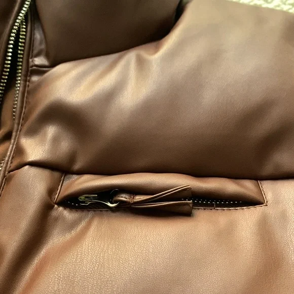 Forever 21 Brown Puffer Vest - Picture 6 of 9